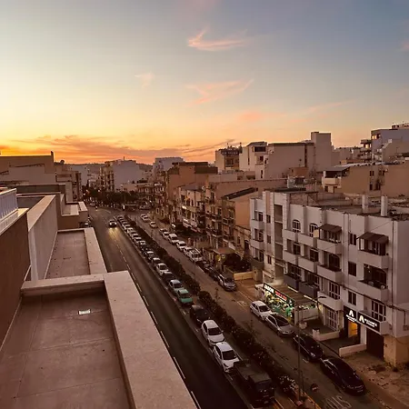 Palm Spring Penthouse St Paul'S Bay Apartment Exterior photo
